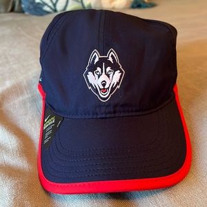 UConn Nike Aerobill Hat